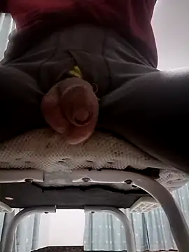 shezai1075461868 online show from February 21, 5:47 pm