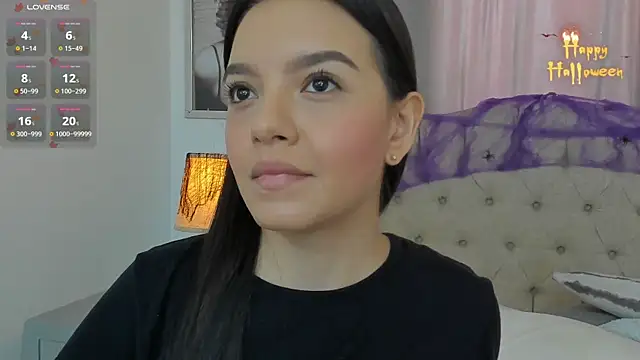 Snapshot of Beautyari_ chatting on October 28, 12:30 pm Beautyari online show from October 28, 12:30 pm