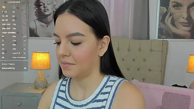 Snapshot of Beautyari_ chatting on November 22, 12:15 pm Beautyari online show from November 22, 12:15 pm