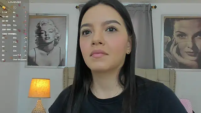 Snapshot of Beautyari_ chatting on November 25, 12:16 pm Beautyari online show from November 25, 12:16 pm