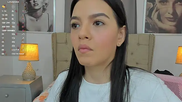 Snapshot of Beautyari_ chatting on November 28, 12:19 pm Beautyari online show from November 28, 12:19 pm