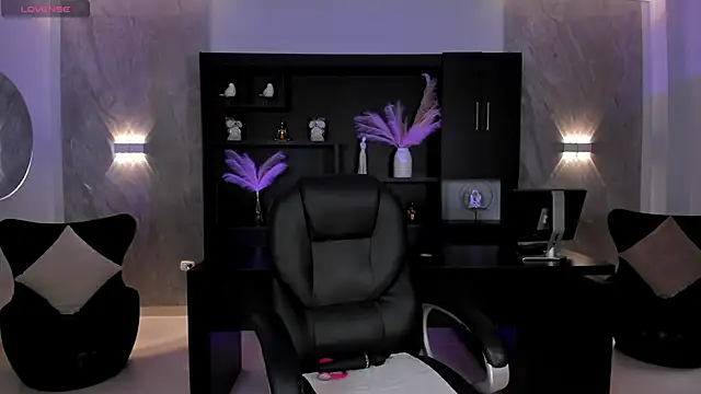 JennaOlsonX online show from December 3, 6:06 pm