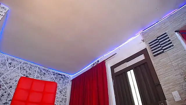 hornytsblonde online show from October 19, 4:29 pm