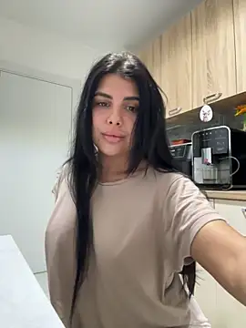 Snapshot of Scarlett-Dream chatting on May 15, 5:36 am Scarlett-Dream online show from May 15, 5:36 am