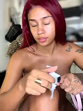 stormyy  online show from September 17, 9:05 pm