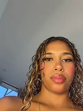stormyy  online show from July 15, 11:21 pm