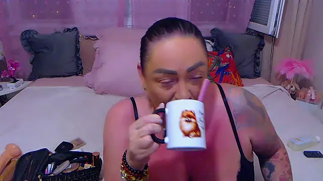 BustyVicky online show from September 12, 9:04 pm