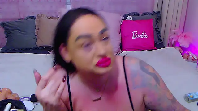 BustyVicky online show from October 10, 9:25 pm