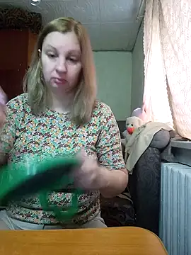 BustyBlond online show from April 4, 4:22 am