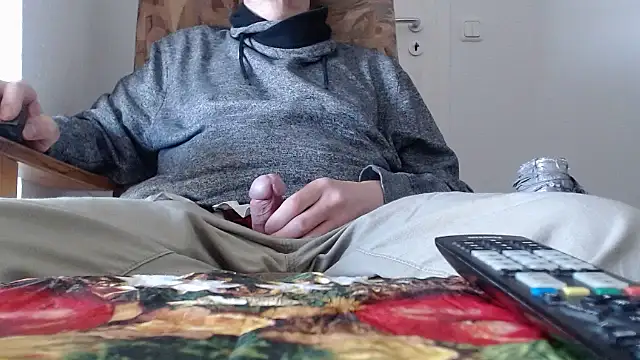 Cordt27 online show from April 28, 4:12 pm
