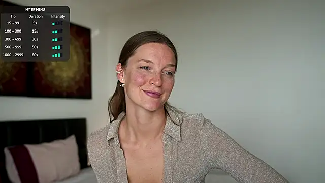 Snapshot of Special___ chatting on December 16, 1:43 am Special online show from December 16, 1:43 am