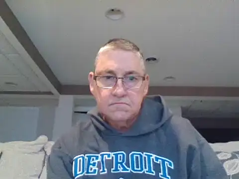 takeitall101 online show from December 23, 7:28 am