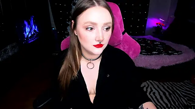 Snapshot of YourDyingBride chatting on December 14, 5:07 am YourDyingBride online show from December 14, 5:07 am