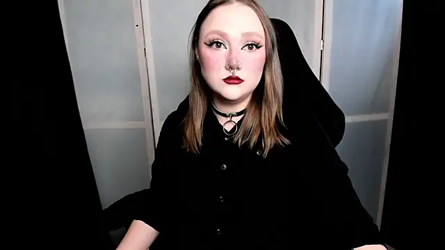 Snapshot of YourDyingBride chatting on November 13, 7:46 pm YourDyingBride online show from November 13, 7:46 pm