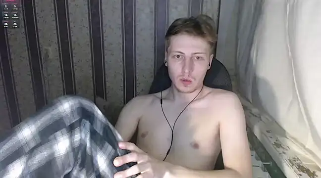 darienlarge online show from February 24, 4:15 pm