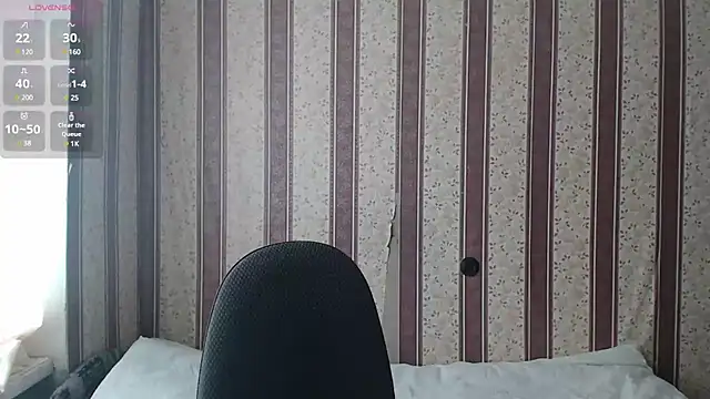 darienlarge online show from March 18, 11:30 am