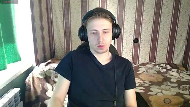 darienlarge online show from November 23, 8:58 am