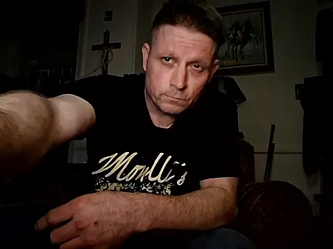 curiouscock38 online show from March 21, 6:29 am