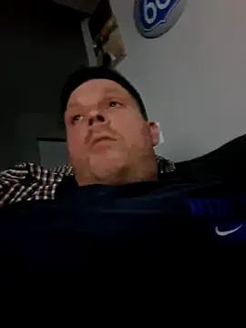 curiouscock38 online show from April 19, 7:51 am