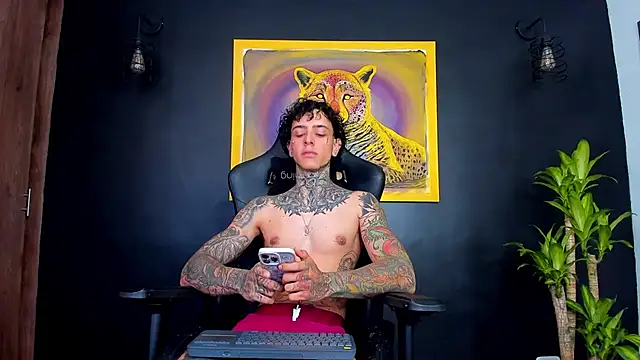 Aron ford online show from January 4, 6:51 pm