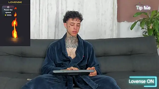 Aron ford online show from October 15, 7:52 am