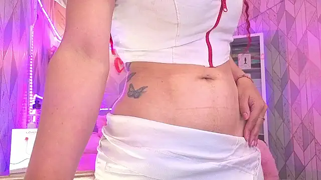 AsheyBaker online show from January 11, 11:15 am