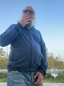 Noitelivre online show from April 9, 6:35 pm