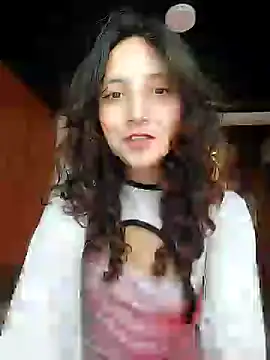  Laary online show from January 13, 8:04 pm