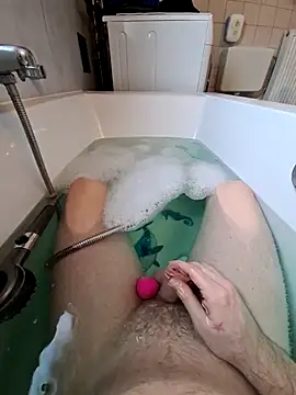 toeloverlive online show from February 16, 8:32 am