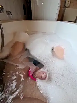 toeloverlive online show from February 25, 8:46 am