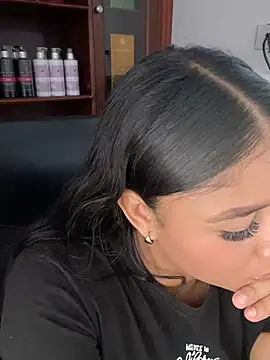 Snapshot of SSCARLETH_ chatting on February 11, 12:32 pm SSCARLETH online show from February 11, 12:32 pm