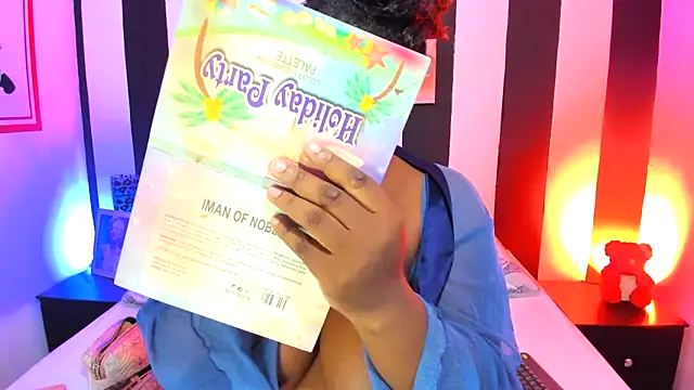 Snapshot of YeminaLeman chatting on February 12, 9:22 pm YeminaLeman online show from February 12, 9:22 pm