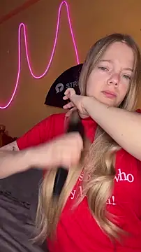 -veranito- online show from May 18, 3:02 am