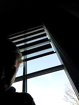 AnnualSunrise online show from December 8, 1:03 pm