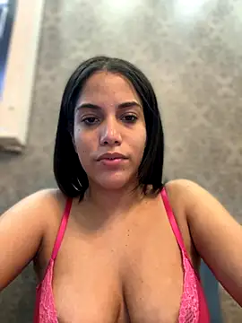 Snapshot of _Eurekaa_ chatting on October 6, 1:47 am Eurekaa online show from October 6, 1:47 am