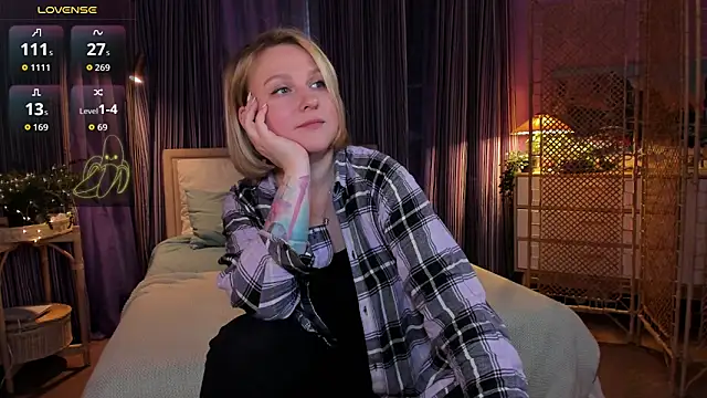 Lazy Lady online show from February 25, 11:09 am