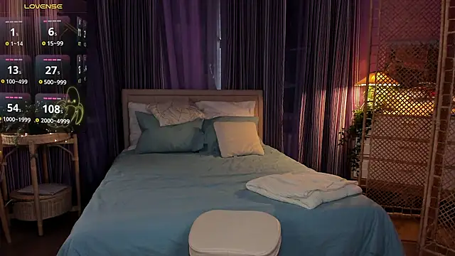 Lazy Lady online show from March 2, 11:28 am