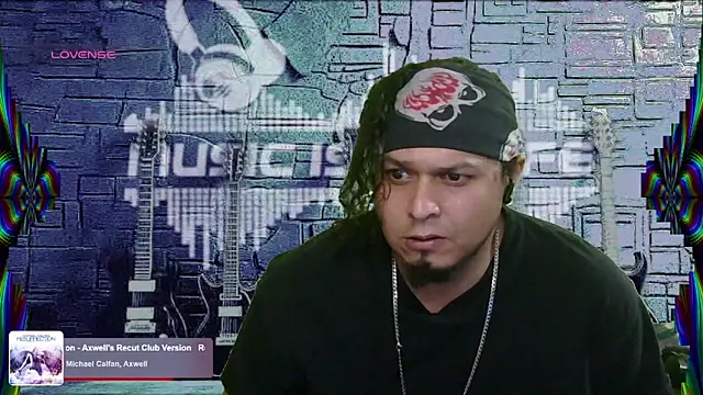 Snapshot of chino_roz chatting on March 7, 2:01 pm chino roz online show from March 7, 2:01 pm