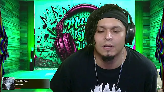 Snapshot of chino_roz chatting on March 14, 3:25 pm chino roz online show from March 14, 3:25 pm