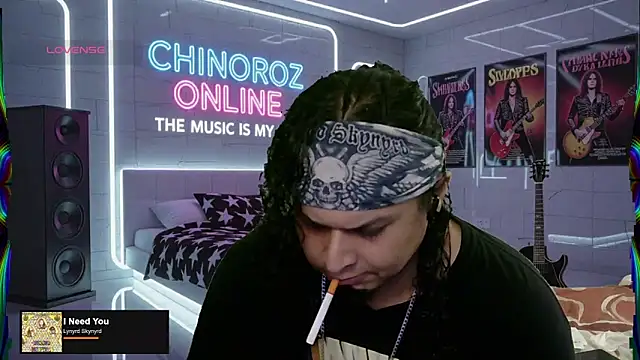 Snapshot of chino_roz chatting on September 15, 7:30 am chino roz online show from September 15, 7:30 am