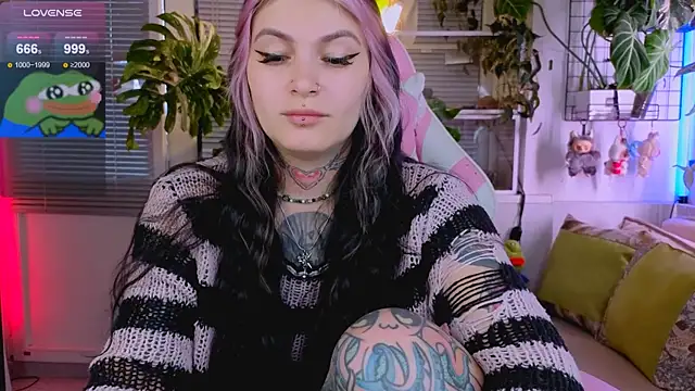 jelya sg online show from March 4, 10:10 am