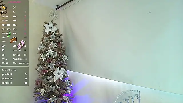 Sassy--Girl online show from December 2, 6:03 pm