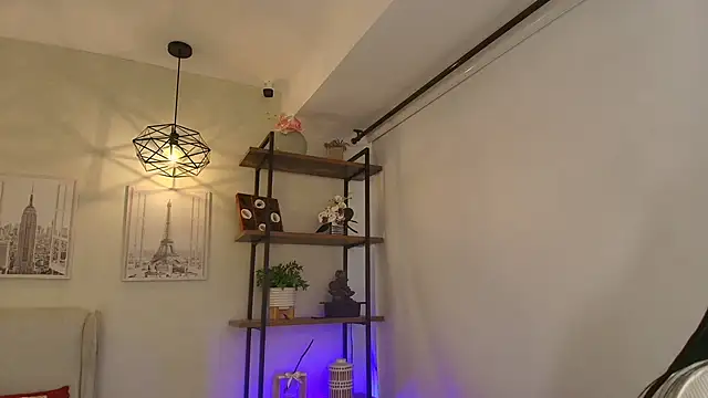 Sassy--Girl online show from March 30, 7:48 pm