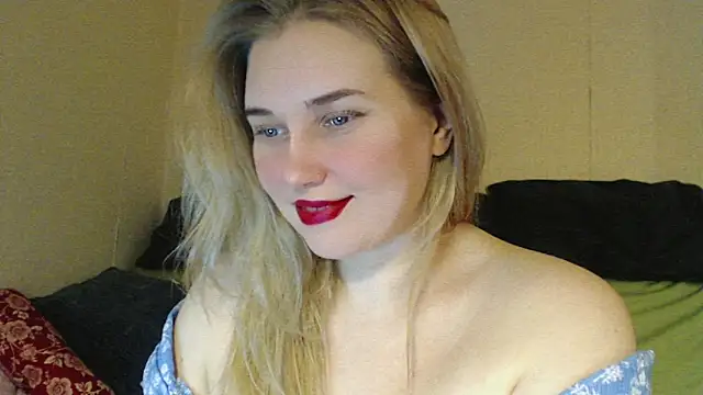 Snapshot of mmmPinUpGirl chatting on November 7, 6:41 pm mmmPinUpGirl online show from November 7, 6:41 pm