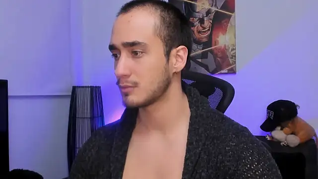 AlexRivera6 online show from December 8, 10:47 pm