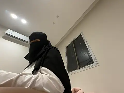 Submissive Arab online show from April 4, 7:44 pm