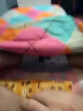 Snapshot of jon763 chatting on December 25, 6:19 pm jon763 online show from December 25, 6:19 pm