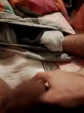 Snapshot of jon763 chatting on November 18, 8:57 pm jon763 online show from November 18, 8:57 pm