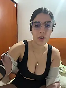  Niah  online show from February 24, 7:23 pm