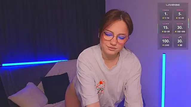 Snapshot of Eva_Doo chatting on February 2, 11:08 am Eva Doo online show from February 2, 11:08 am